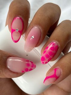 Pink nails, nails, nail inspo, pink, almond nails, summer nails, winter nails, spring nails, short nails, natural nails, gel x, hot pink, blooming gel, Square Blooming Gel Nails, Pink Festival Nails, Pink Blooming Gel Nails, Classy Vacation Nails, Short Nails Natural, Blooming Gel Nails, Natural Nails Gel, Nail Inspo Pink, Spring Nails Short