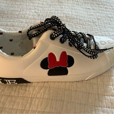 Nwt Minnie Mouse Sneakers. Women’s Size 9 1/2 But Fits More Like A 10never Worn Only Tried On Once. These Are A Perfect Addition To Your Disney Park Vacation This Summer Vans Floral Shoes, Leather Keds, Black Air Force 1, Casual Tennis Shoes, All Star Lugged, Converse Run Star Hike, Pink Vans, Nike Fashion Shoes, Converse Run