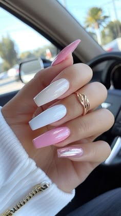 Rich Nails Design, Ideas For Square Nails, Manicured Nails, Nails Gold, Fancy Nails Designs, Casual Nails, Cute Acrylic Nail Designs, White Jumper