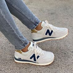 Shoe Inspo, Swag Shoes, Crazy Shoes, New Balance Shoes, Shoe Obsession, Trendy Shoes, Clothes And Shoes, Shoe Game