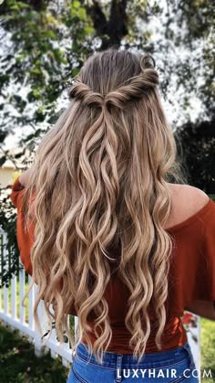 Luxy Hair Extensions in Dirty Blonde Luxy Hair Extensions, New Hair Trends, Luxy Hair, Prom Hair Down, Formal Hair, Homecoming Hair, Hairstyles Updo, Spring Hairstyles, Hoco Hair