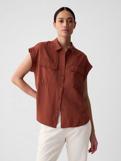 Soft woven blend utility shirt.  Point collar.  Short sleeves.  Button front.  Patch pockets at chest.  * Fit: Classic.  A straight & easy fit.  Hits at the hips.  Models wearing Gap Style Archetypes, Utility Shirt, 50 Off Sale, Smoked Paprika, Color Style, New Woman, Toddler Boys, Patch Pocket, Gap