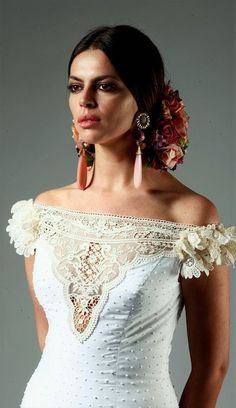 Flamenco Style Wedding Dress, Flamenco Wedding, Spanish Wedding Dress, Spanish Style Weddings, Spanish Themed Weddings, Mexican Inspired Wedding, Mexican Wedding Dress, Spanish Dress, Flamenco Dress