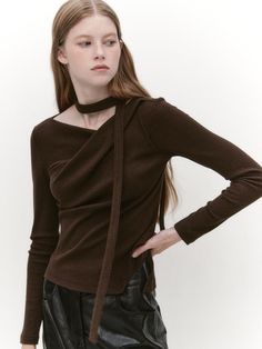 Composition : Polyester 70% Rayon Spandex Mixed Ribbed (Polyester 25% Rayon 5% Spandex)Color : BROWNCountry of Origin : Republic of Korea Chic Brown Stretch Blouse, Brown Stretch Blouse For Spring, Elegant Brown Stretch Top, Spring Stretch Brown Blouse, Elegant Stretch Brown Top, Elegant Brown Crew Neck Top, Fitted Blouse For Layering In Fall, Fitted Top Blouse For Fall Layering, Brown Stretch Tops For Fall