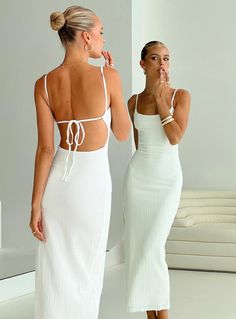 Maxi dressAdjustable shoulder straps. scooped neckline. exposed back. high leg slitGood stretch. fully lined 95% polyester 5% elastaneCold gentle machine wash Tall Maxi Dress, Petite Maxi Dress, Maxi Dress White, Honeymoon Outfits, Polly Dress, Fleece Dress, Grad Dresses, Prom Outfits, Outerwear Outfit