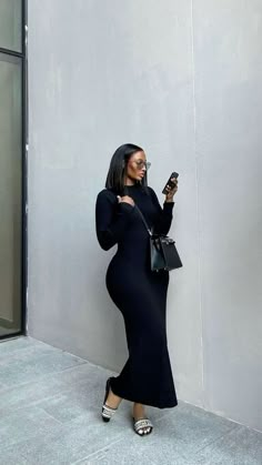 Luxury Fashion Black Women, Airport Outfit Fashion, Smart Casual Dress Outfit, Black Chic Dress Classy, Errands Outfit Black Women, Fine Dining Outfit Women, Classy Outfits Casual, Neat Casual Outfits, Cute Modest Outfits