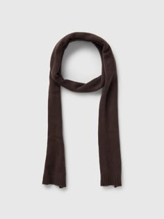 Supersoft cotton-blend skinny scarf. Cute Winter Accessories, Trendy Fall Boots, Minimalist Academia, Cute Scarves, T Shirt Necklace, Garment Of Praise, Brown Cardigan Sweater, Gorp Core, Brown Scarf