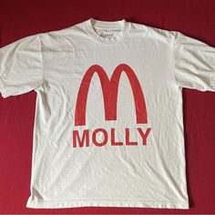 Molly T-Shirt Fast Shipping $25 Lowest I Can Do Custom Deadstock Hit Me With Questions Bring Mullets Back Shirt, Randy Moss T Shirt, Tee Shirt Outfit, Shirt Outfits, Cloud Strife, Fashion Shirts, Weird Shirts