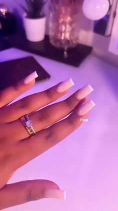 Acrylic Nail Designs Solid Colors, Middle Nails Ideas, Nail Inspo Medium Length Square, Matching Sets Nails, Mikaria Janae Nails, Duck Nails Plain, Simple Sets Nails, Nails For College Students, Nail Shop Nails