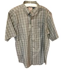 L L Bean Mens Size Xl Button Short Sleeve Plaid Pocket Shirt Green. Never Worn. Casual Men’s Shirt, Classic Styling With A Button Down Collar. Shirt Is A Gentle Plaid: Green With White And Navy Lines Crossing Through It. Shirt Dimensions: Armpit To Armpit-24”. Length-33” Work Vest, Collard Shirt, Flannel Men, 9th Grade, Our Town, Pocket Shirt, Man Style, Vintage Button, Hudson Jeans