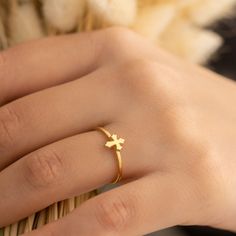 18K Tiny Cross Ring - 14K Cross Ring - Dainty Cross Ring - Faith Ring - Baptism Gift - Religious Gift - Christian Jewelry - Christian Gift - Gift for Her - Gift for Him Material : * High Quality Handmade 8K REAL GOLD, 14K and 18K REAL GOLD - 8K,14K and 18K REAL ROSE GOLD and 8K, 14K and 18K REAL WHITE GOLD Processing And Shipping : * All of our products are processing time 3-5 business days. * You can contact us for express shipping options. * You can check our homepage for the most up-to-date d Christian Rings Women, Jewelry Photography Tutorial, Ring With Cross, Jesus Ring, Gold Cross Ring, Christian Rings, Christian Ring, Hackensack Nj, Baker Baker