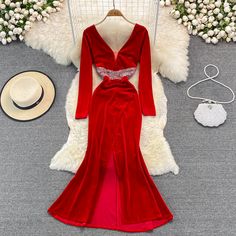 Sexy v neck velvet beads dress fashion dressFabric: velvetColor: red, blackSize(cm): M, L, XL (1inch=2.54cm)M length 126cm bust 84cm waist 68cmLlength 127cm bust 88cm waist 72cmXL length 128cm bust 92cm waist 76cm Hepburn Style, Velvet Dresses, Hijabi Aesthetic, Closet Needs, Cottagecore Dress, Evening Dress Fashion, Prom Dresses Vintage, Formal Party Dress, A Line Prom Dresses