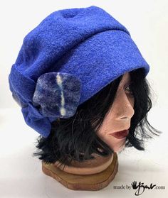 How to Make Your own Custom Hat - Made By Barb - design details Usher Yeah, Mens Hat Pattern, Different Hat Styles, Make Your Own Hat, Slouch Hat Pattern, Unusual Hats, 1940s Hats, Beret Style, Felted Hats