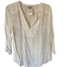 New Beautiful Detail Blouse Long Sleeve Size L, 29 Long Cream Blouse, Blouse Long Sleeve, Long Blouse, Lucky Brand, Top Blouse, Long Sleeve Blouse, Blouses, Womens Tops, Cream