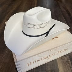 Resistol Straw Cowboy Hat - Ringer – Willow Lane Hat Co. Cowgirl Hats Western, Cowboy Hat Styles, White Cowboy Hat, Western Wardrobe, Cody Johnson, Country Hats, Mens Hats Fashion, Straw Cowboy Hat, Western Wear Outfits