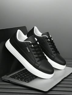 Men's Breathable White Casual Sports Shoes With Front Tie, Stylish Lightweight And Comfortable Round-Toe Flat Slip-Resistant Sneakers Black     Colorblock,Plain    Men Shoes, size features are:Bust: ,Length: ,Sleeve Length: Trending Shoes For Men, Mens Dress Shoes Guide, Shoes Guide, Sketchers Shoes, Male Outfit, Black Casual Shoes, Shein Shoes, White Shoes Men, Trendy Shoes Sneakers