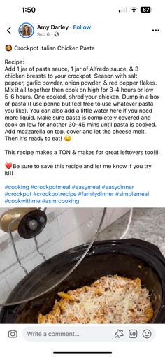 Italian Chicken Pasta Recipes, Italian Chicken Crockpot, Italian Chicken Pasta, Italian Chicken, Alfredo Sauce, Chicken Pasta, Red Pepper Flakes, Pasta Sauce