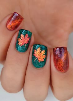 Leaves Nail Art, Dot Nail Art Designs, Fall Leaves Nail Art, Nails For Fall, Dot Nail Art, Fall Gel Nails, Fall Nail Art Designs, Makijaż Smokey Eye, Green Nail