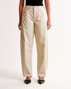 Mid rise pants in our twill fabric, that have a relaxed fit at the waist and hips, loose fit through the thigh and calf, and tapers into a barrel-leg shape. Features functional pockets, belt loops and waistband closure. Everyday Spring Pants With Standard Cut Leg, Spring Everyday Pants With Standard Cut Leg, Spring Tapered Pants With Standard Cut Leg, Mom Fit Pants With Tapered Leg For Spring, Spring Mom Fit Tapered Leg Pants, Tapered Spring Pants With Standard Cut Leg, Tapered Standard Leg Pants For Spring, Tapered Pants For Spring, Baggy Straight Leg Parachute Pants