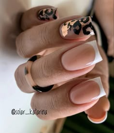 Gold Leopard Nails, Nails With Leopard Print, Animal Print Nails, Nails 2023, Fancy Nails, Chic Nails, Dope Nails, Short Acrylic Nails