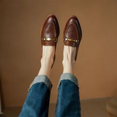 These loafers are designed in a timeless, minimal silhouette, so you'll be sure to wear them often. Made from soft leather, soft bottom that ensure all-day comfort. Wear yours with tailoring and denim alike. Color: Coffee/BrownMaterial: CowhideLining: Genuine LeatherInsole: CowhideSole: RubberHeels: 4.5Cm/1.77"Weight: 0.22kg Each Shoes Production Time: About 5-7 days (Any exceptional case will email you, Please pay attention to your email left) Shipping Time: Free Shipping To most locations, del Block Heel Loafers, Chic Heels, Stylish Office, Elegant Office, Color Coffee, Casual Heels, Leather High Heels, Leather Texture, Coffee Brown