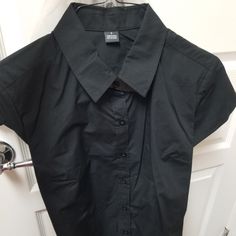 Women Black Shirt Can Be Used Office, Work Uniform, Comes With A Black Bow Also/ Brand New, 65% Polyester 35% Cotton Black Cotton Office Blouse, Black Cotton Blouse For The Office, Black Short Sleeve Top For Office, Casual Black Shirt For Office Wear, Black Cotton Shirt For Office, Classic Black Top For Office Wear, Classic Black Tops For Office Wear, Black Short Sleeve Top For Formal Occasions, Black Formal Short Sleeve Tops