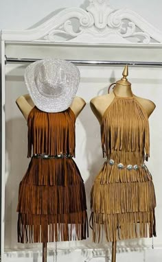 White Western Outfits Women, Western Quince Outfits, Fringe Outfit Western, Quinceañera Outfits For Guest, Fancy Cowgirl Outfits, Birthday Dress To Impress, Country Wedding Guest Outfit, Western Fancy Dress