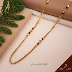 Mangal Sutra Chain Designs, Full Gold Mangalsutra Designs, Gold Chain For Mangalsutra, Double Chain Mangalsutra Gold, Magalsutram Chain Designs, Mangalasutram Chain Designs Latest, Karimani Chain Designs, New Mangalsutra Designs Gold, Mangalsutra Chain Designs Gold