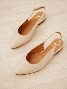 Paige - Beige - Bobbies Women’s Flat Shoes, Spring Footwear, Flat Work Shoes, Beach Shoes Women, Flats For Work, Sling Back Flats Outfit, Tan Flats Outfit, Nice Flat Shoes, Bobbies Shoes