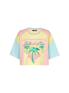 T-shirt with palm tree Balmain Signature print multicolor - Women | BALMAIN Tshirt Graphics, Summer 2025, Denim T Shirt, Polo Sweatshirt, Short Denim, Summer Theme, Palm Tree Print, Boot Pumps, Signature Print