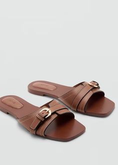 Buckle leather sandals - Woman | MANGO USA Dominican Outfits, Mango Women, Pretty Sandals, Leather Strap Sandals, Slider Sandals, Square Toe Sandals, 50 Plus, Leather Sandals Women, Sheep Leather