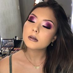 Maroon Makeup, Makeup Gallery, Dope Makeup, Makeup Eye Looks, Creative Eye Makeup, Makeup Aesthetic, Eye Makeup Art, Baddie Makeup