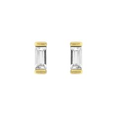 Baguette Studs #baguette #baguette-earrings #baguette-studs Tiny Earrings Studs, Jewelry Making Pearls, Baguette Studs, Classy Earrings, Shine Jewelry, The Gold Rush, Dainty Rings, 18k Gold Earrings, Tiny Earrings