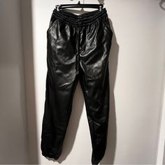 H&M Vegan Leather Jogger Pants Women’s 6- Fits M Has Pockets And Looks Very Nice In Person. Pictures Don’t Do Justice High-waisted Faux Leather Pants With Pockets, Solid High-waisted Faux Leather Pants, High-waisted Faux Leather Pants With Zipper, Edgy Full-length Faux Leather Pants, Leather Jogger Pants, Black Full-length Biker Leather Pants, Leather Joggers, Jogger Pants, Vegan Leather