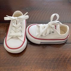 Toddler/Baby White Converse. Brand New, Never Worn, Still In The Box. All White Converse, Baby Converse, Converse White, White Converse, Baby Walker, All White, Kids Shoes, Baby Toddler, Kids Shop