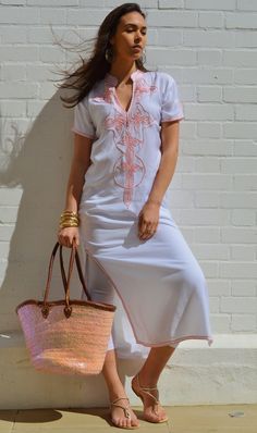 This Boho Kaftan Caftan is so cozy, it's definately idea for wearing during the weekend, or when you just want to relax at home. Although this caftan is really cozy, because the style is so elegant, it could be worn for an exotic night in, or when you want to wow your friends at your home party. Or wear it outdoors with boots, and look super bohemian! I live in London and in Marrakech. While I am in London, I always miss the exotic atmosphere of Marrakech. That's when I just bring out my comfy t White V-neck Dress For Resort, White V-neck Resort Dress, White Summer Holiday Dress, White Maxi Beachwear Dress, White Maxi Length Beachwear Dress, Elegant White Maxi Dress For Beach Party, White Summer Cover-up For Holiday, Elegant Summer Dresses For Honeymoon, White Summer Holiday Cover-up