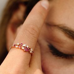 Ruby Ring Designs, Coloured Stone Rings, Beautiful Gold Rings, Heart Engagement, Gold Bangles For Women, Ruby Ring Gold, Ruby Bracelet, Heart Engagement Rings, Heirlooms Jewelry