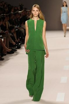 Akris Fashion Trending Moodboard, Garden Fashion, Green Apples, Quirky Fashion, Classy And Fabulous, Couture Collection, Dream Dress