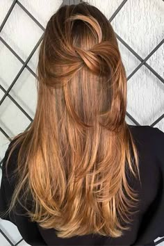 Brownish Hair, Coffee Brown Hair, Hair Color Ombre, Brown Hair With Caramel Highlights, Brown Hair Shades, Brown Hair With Blonde Highlights, Brown Balayage