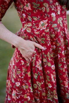 Print Frock Design, Flower Print Frock, Stylish Frocks, Printed Frock, Frocks For Women, Floral Frocks, Stylish Tops For Women, Scarlett Dresses