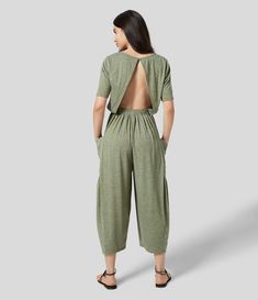 Business Attire Women, Jumpsuit For Women, Yarn Sizes, Bags Logo, Casual Jumpsuit, Business Attire, New Wardrobe, Side Pocket, Round Collar