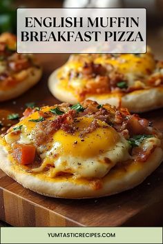 english muffin breakfast pizza on a cutting board with text overlay reading english muffin breakfast pizza