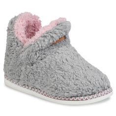 Take every step in comfort with these cozy GaaHuu bootie slippers. Take every step in comfort with these cozy GaaHuu bootie slippers. SHOE FEATURES Easy slip on style Durable indoor/outdoor soleSHOE CONSTRUCTION Polyester faux shearling upper & lining Memory foam-padded footbed Polyurethane outsoleFIT & SIZING GaaHuu Size ChartSHOE DETAILS Imported Machine wash, dry flat Rounded toe Non-skid sole Pull-on styling 0.375-in. platform Size: Medium. Color: Grey. Gender: female. Age Group: adu Cozy Indoor Slippers With Round Toe, Comfortable Winter Booties With Plush Lining, Comfortable Indoor Booties With Round Toe, Cozy Round Toe Slippers For Loungewear, Winter Loungewear Slippers With Round Toe, Gray Round Toe Winter Slippers, Casual Booties With Plush Lining And Round Toe, Casual Round Toe Booties With Plush Lining, Casual Indoor Boots With Round Toe