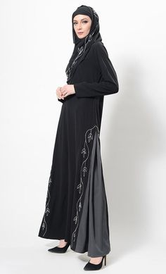 Black Abaya With Modesty Panel For Eid, Black Long Sleeve Maxi Dress For Eid, Black Long Abaya With Modesty Panel, Evening Abaya, Abaya Dress, Modest Wear, Hijab Dress, Womens Tunics, Nun Dress