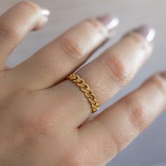 COMFORTABLE CHIC WHAT IT IS: A flexible chain ring in ﻿18k yellow gold vermeil WHY IT’S SPECIAL: It's like sweat pants for your fingers—so comfortable you won't even know you're wearing it We love how the chain adds a splash of texture to your ring stack GOOD TO KNOW: 4mm wide, 1.5mm thickRing sizes: 6, 7, 8, 9, 10 WHY WE LOVE BSTRD: If there is one thing we love at The Jewelry Edit, it’s inclusivity, which is why we applaud BSTRD’s wide range of size offerings. We’re also big fans of transparen Gold Ring Chain, Chain Link Ring Band, Everyday Adjustable Tarnish Resistant Chain Ring, Gold Plated Chain Link Ring, Trendy Gold Chain Ring For Promise, Tarnish Resistant Chain Link Ring, Trendy Everyday Adjustable Chain Ring, Yellow Gold Chain Link Ring With Curb Chain Detail, Everyday Gold Chain Ring With Adjustable Chain