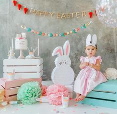 Norooz Crafts, Easter Poses, School Easter Party, Photoshoot Decor, Easter Photo Booth, Kid Easter