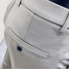 Die Antonios Khaki Casual Pants sind aus hochwertiger Baumwolle gefertigt. Sie wurde für besondere Anlässe entworfen und passt perfekt zu jedem eleganten Outfit. Was kann man zu dieser khakifarbenen Hose tragen? Diese khakifarbene Hose kann dank ihres klassischen Stils zu jedem Outfit getragen werden.



Material: COTTON
Anwendbare Saison: Frühling und Sommer

Geschlecht: Männlich
Stil: Lässig
Anwendbarer Schauplatz: Täglich





Bitte überprüfen Sie die Größentabelle sorgfältig, bevor Sie die B Casual Khaki Pants, Mens Trousers Casual, Khaki Trousers, Formal Office, Khaki Fashion, Business Dress, Men’s Suits, Mens Khakis, Business Dresses