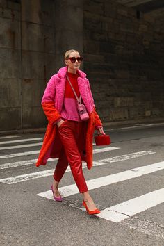 Fall Fashion Coats, Atlantic Pacific, Fashion Vibes, Chique Outfits, Pink Coat, Trendy Fall Outfits, Double Trouble, Red Pants