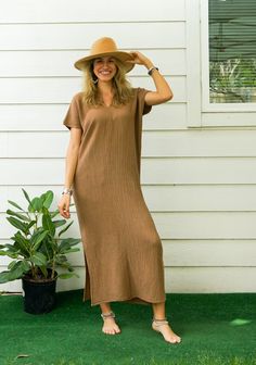 Discover the ultimate blend of comfort and style with our Soft Double Gauze Cotton Dress. This handmade Kaftan Dress, perfect for maternity wear and boho clothing enthusiasts, is designed to provide effortless elegance for any occasion.  Features ‣ Bohemian Style Dress: Embrace the boho spirit with this flowing, versatile dress. ‣ One Size Fits Most: Designed to fit US Women's sizes S-XL, making it an adaptable and inclusive piece. ‣ Double Gauze Cotton: Crafted from soft, breathable double gauz Chic Summer Beach Maternity Dress, Chic Summer Maternity Dress For Beach, Chic Maternity Beach Dress For Summer, Casual V-neck Maternity Dress, Brown Relaxed Fit Cotton Dress, Spring Brown Tunic Maxi Dress, Flowy Maternity Beach Dress, Brown Relaxed Fit Dress For Beach, Brown Relaxed Fit Beach Dress