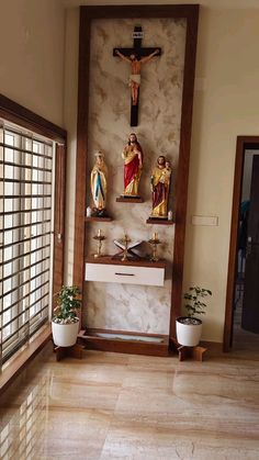 Modern Altar Design Home Catholic, Home Altar Catholic, Altar Design, Mini Altar, Mandir Design, Catholic Decor, Pooja Room Door Design, Small Room Decor, Pooja Room Design